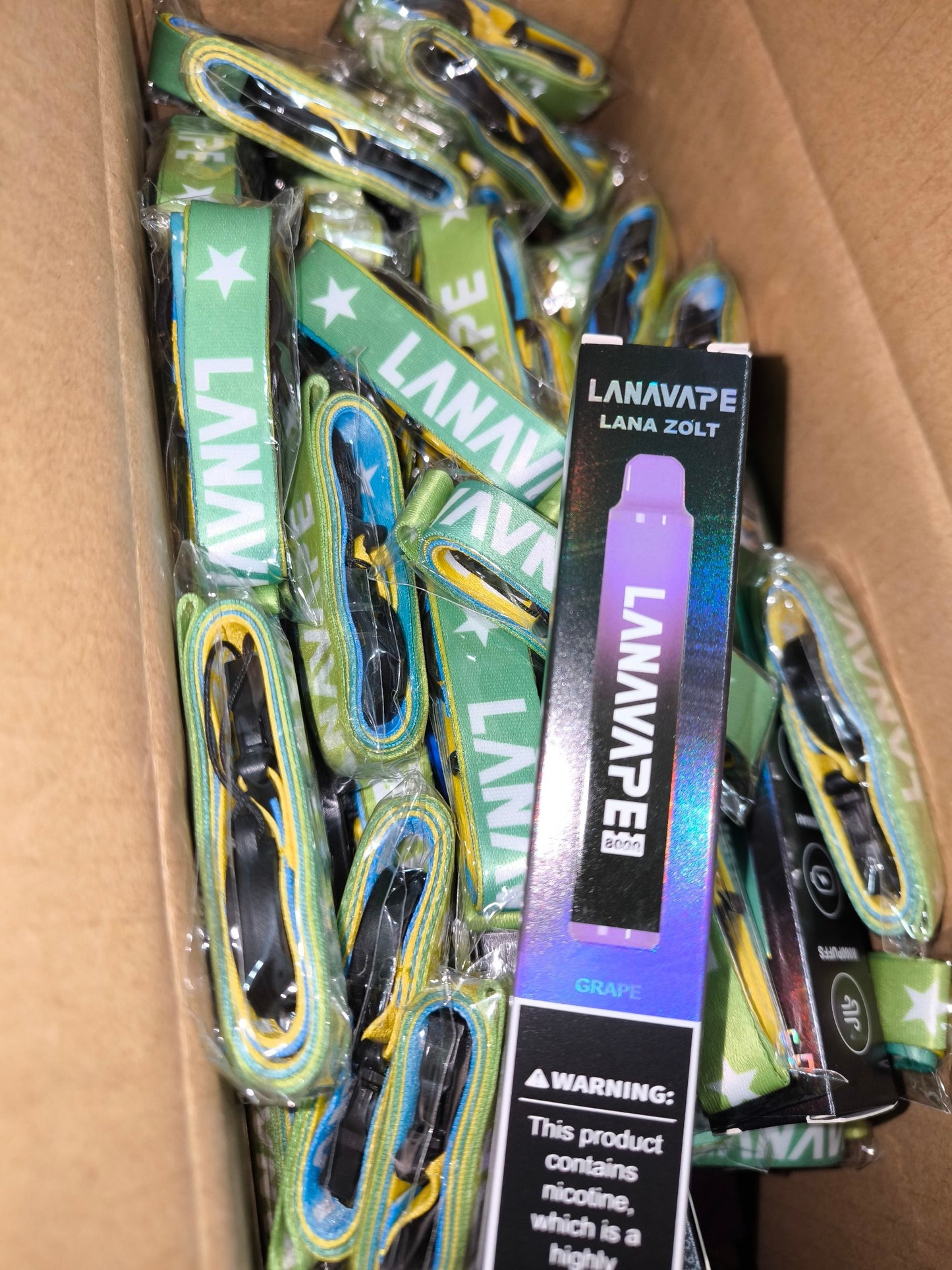 LANA拉娜8000口拋棄式 附掛繩 涼涼涼🥶 新口味上新‼️