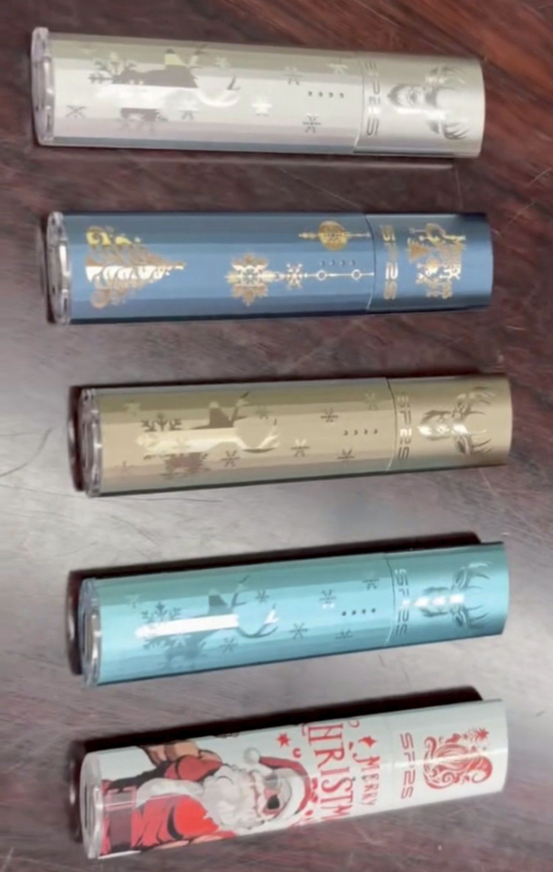 sp2s聖誕款主機 限量版‼️超帥😍 有鈦款跟國際版的